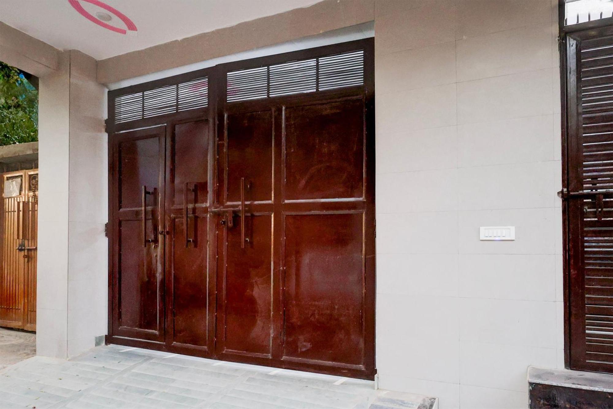 Hotel The Arrow Near Paschim Vihar Delhi  Buitenkant foto
